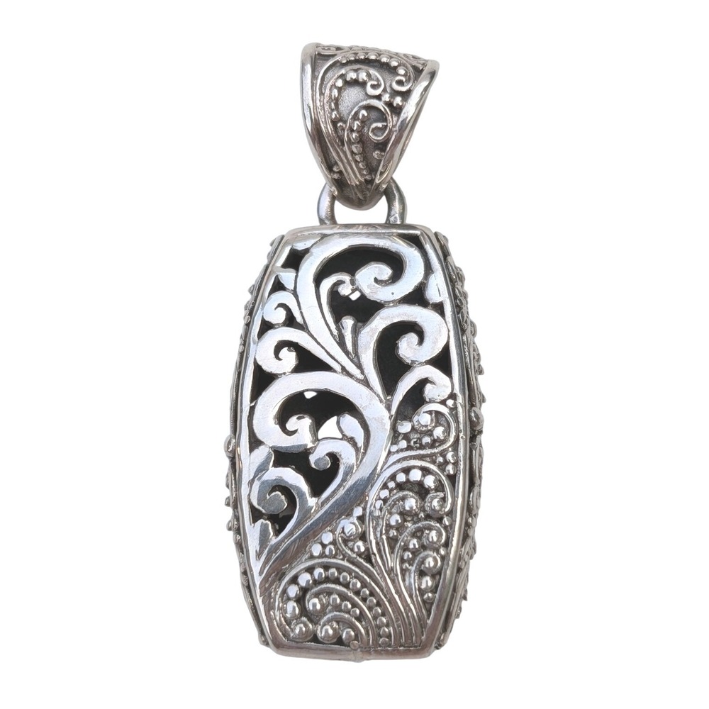 Sarda Artisan Collection of Bali Sterling Silver Filigree Pendant Indonesia 925